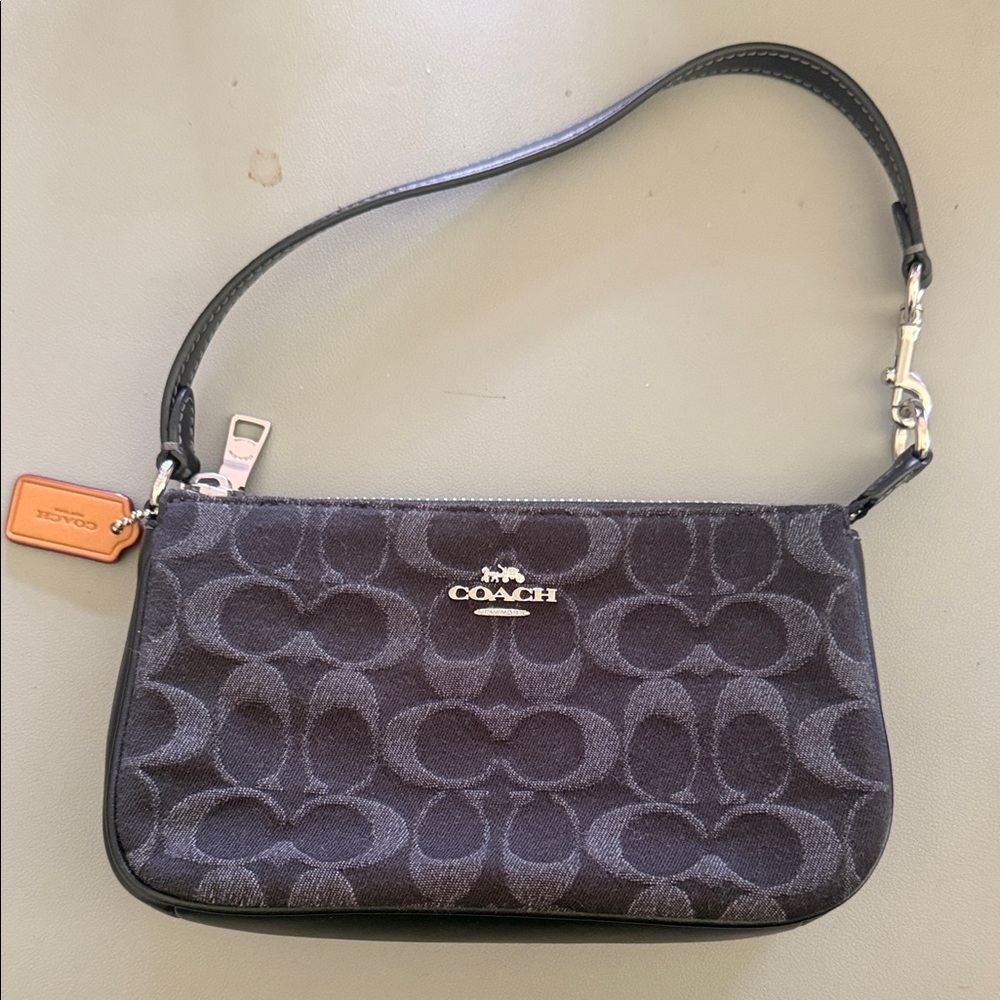 Coach Black Signature Nolita 19